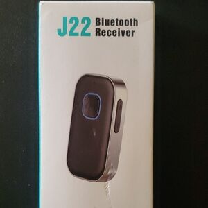 Source Unknown J22 Bluetooth Receiver - Black and Blue